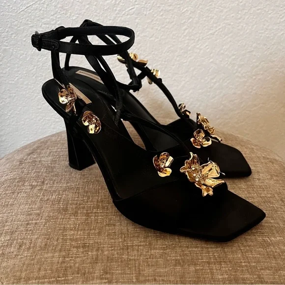 Antonio Melani Stain Black Gold Flower Dressy High Heel Sandals Shoes Evening 10 - Picture 9 of 12